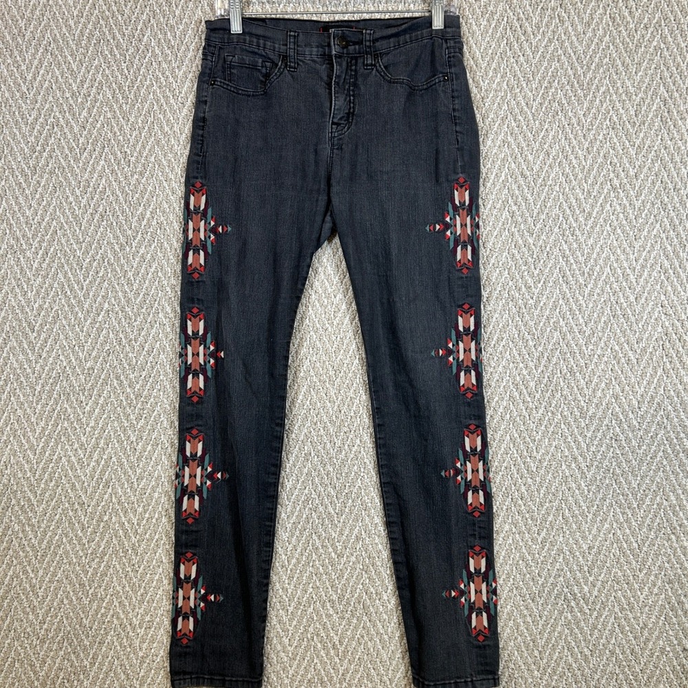 BDG Jeans Womens 28x30 Black Southwestern Skinny Mom